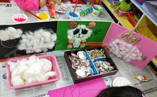 幼儿园美工区秋天的小动物图片