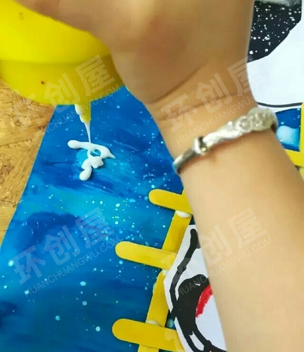 幼儿园美工区有趣的水粉画图片