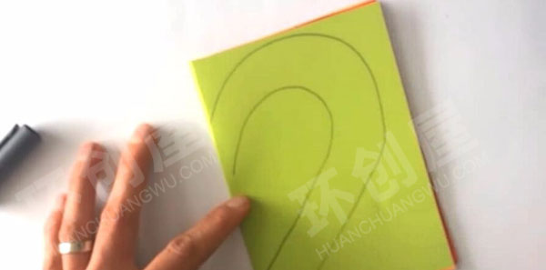 幼儿园美工区手工自制爱心立体书图片
