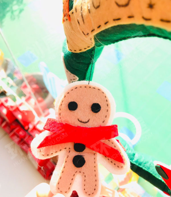 幼儿园不织布手工制作圣诞节门窗装饰图片