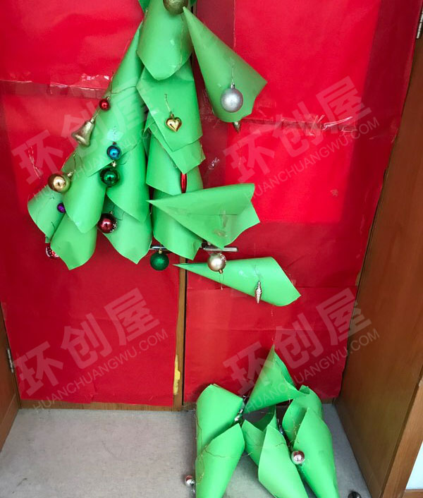 幼儿园立体圣诞树门装饰图片