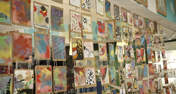幼儿园废物利用创意画作作品展示图片