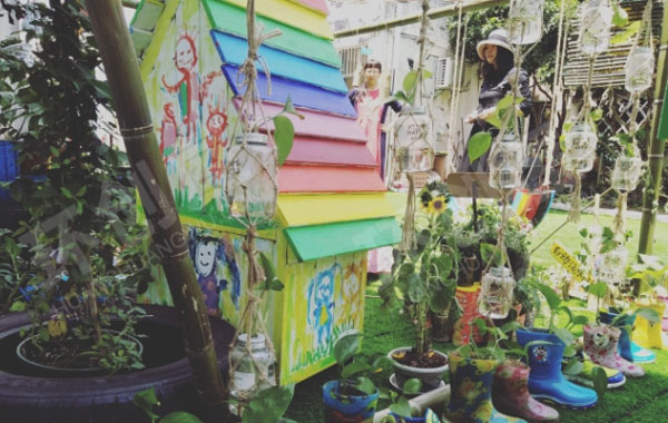 幼儿园户外环创废物利用种植微景观图片