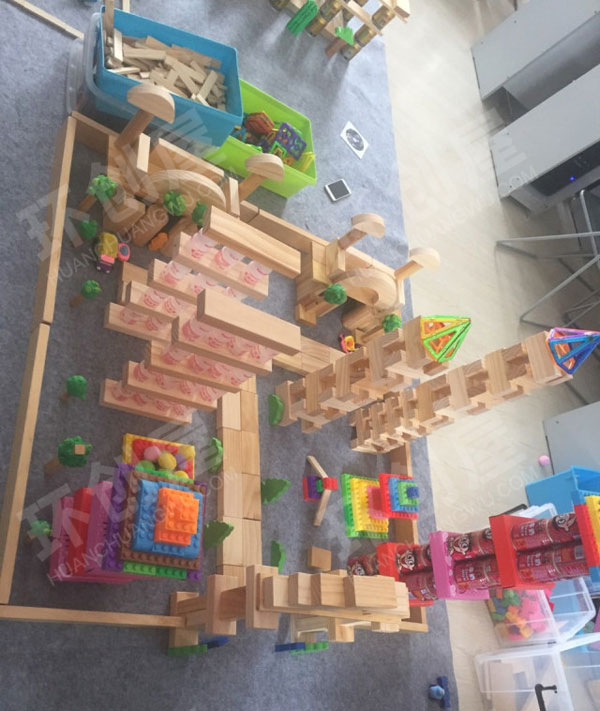 幼儿园建构区各种积木建构游戏环创图片