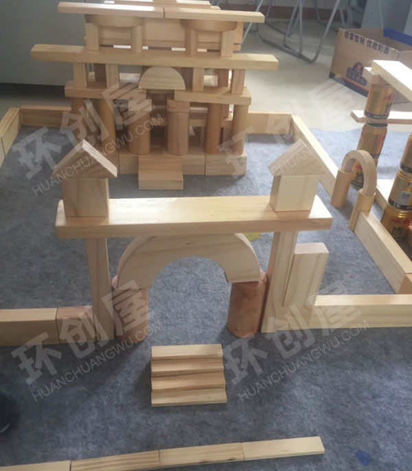 幼儿园建构区各种积木建构游戏环创图片