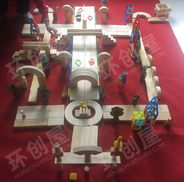 幼儿园建构区各种积木建构游戏环创图片