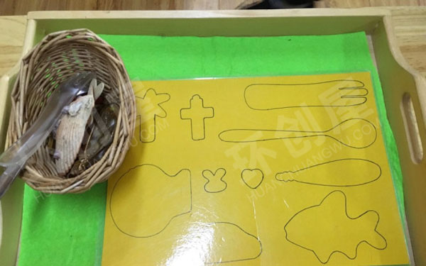 幼儿园科学区各种自制教玩具图片