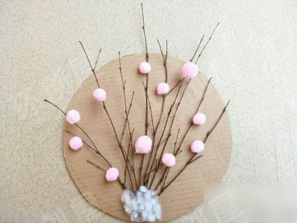 幼儿园废物利用手工制作挂饰图片
