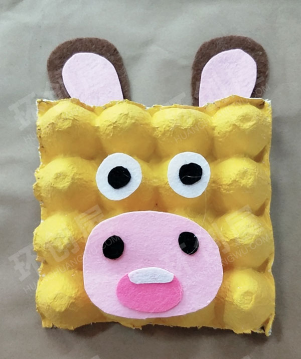 幼儿园鸡蛋托卡通动物作品展示图片