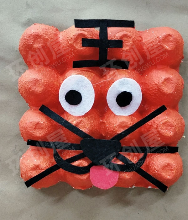 幼儿园鸡蛋托卡通动物作品展示图片