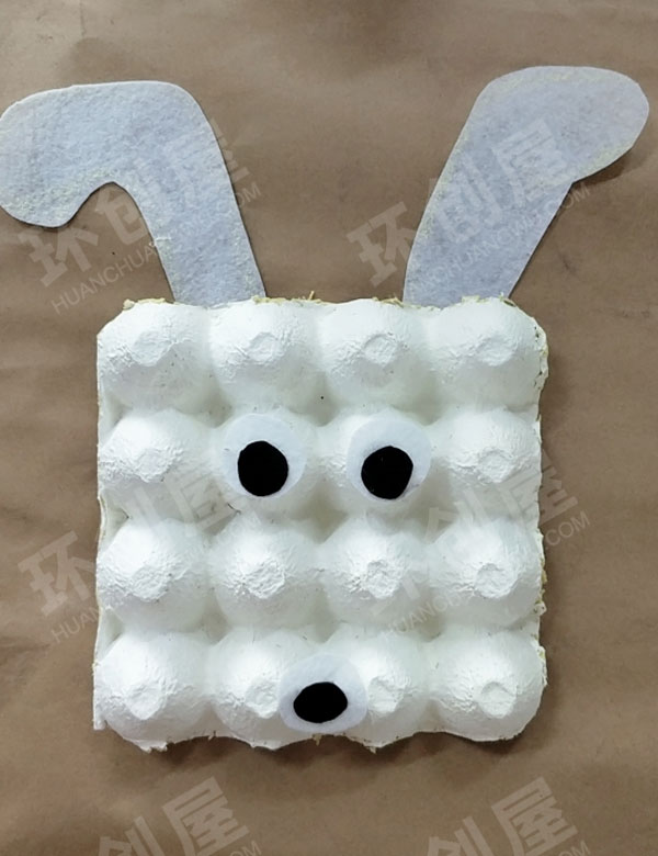 幼儿园鸡蛋托卡通动物作品展示图片