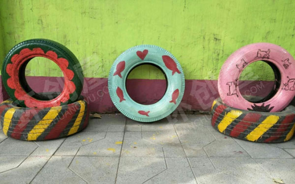 幼儿园户外轮胎画图片