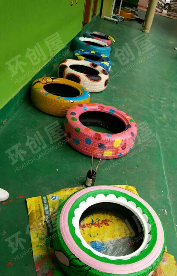 幼儿园户外轮胎奇妙变图片