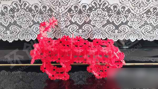 幼儿园建构区雪花片拼交通工具图片