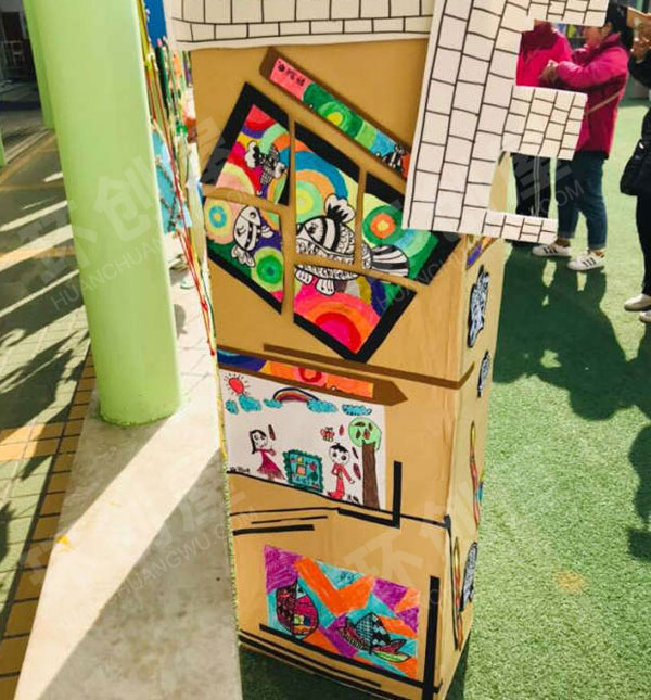 幼儿园户外各种创意美术画展图片