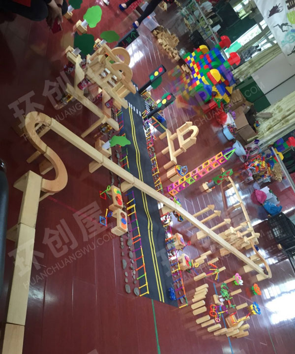 幼儿园建构区各种大型建构作品展示图片