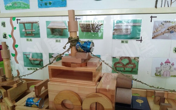 幼儿园建构区搭建作品轮船图片