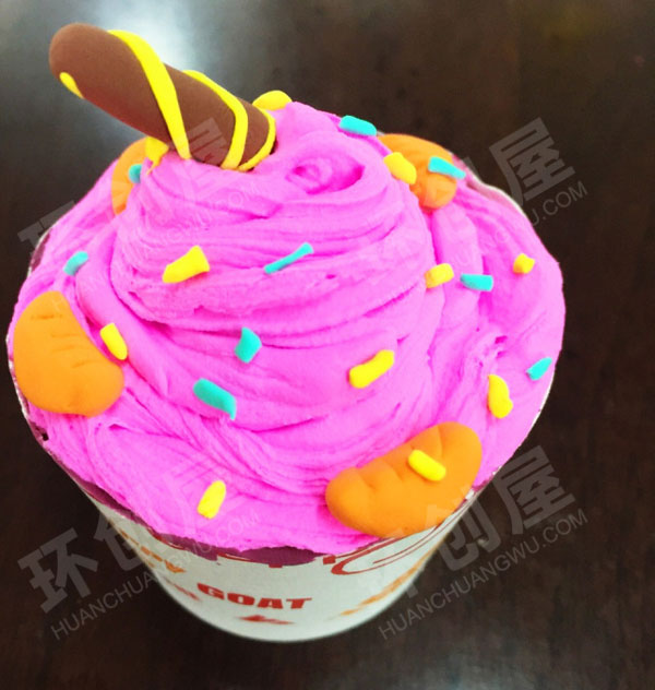 幼儿园角色游戏蛋糕店杯子蛋糕粘土作品图片