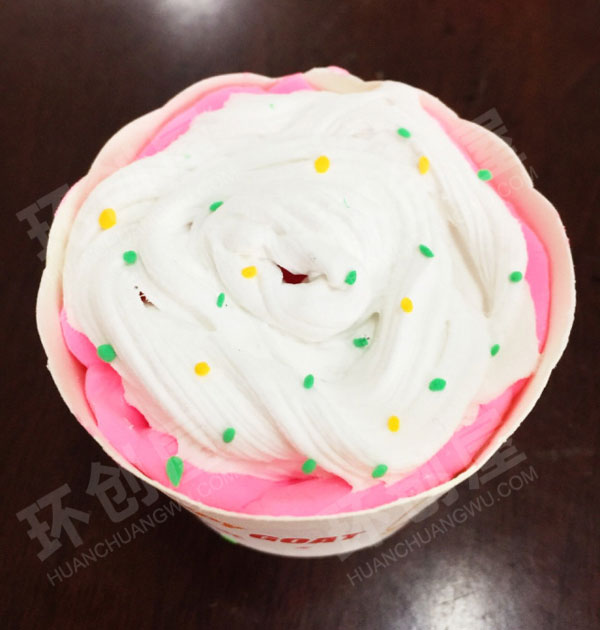 幼儿园角色游戏蛋糕店杯子蛋糕粘土作品图片