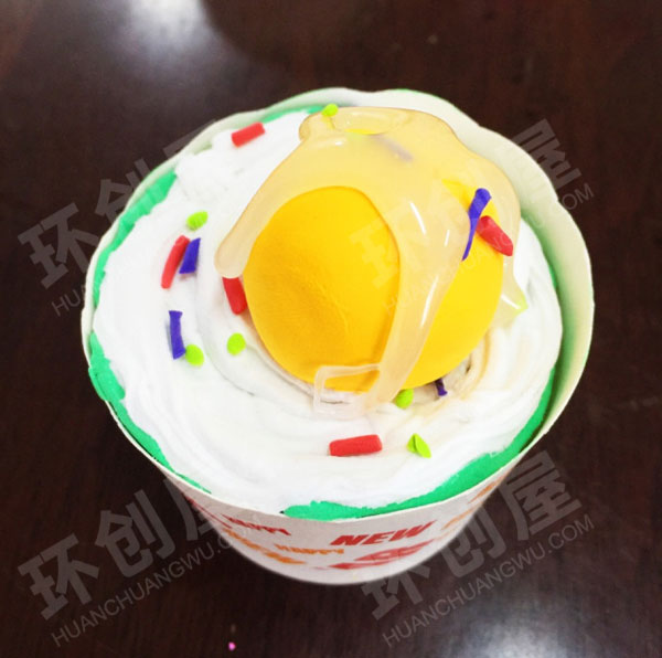 幼儿园角色游戏蛋糕店杯子蛋糕粘土作品图片