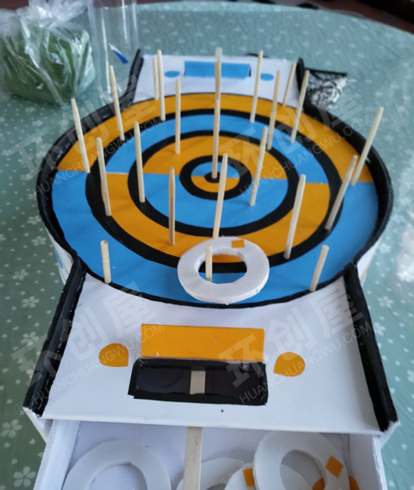 幼儿园益智区自制教玩具圆圆跳跳图片