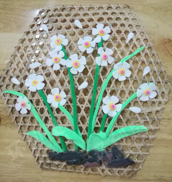 幼儿园墙面布置超轻彩泥手工图片