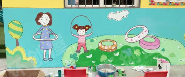 幼儿园户外卡通操场墙装饰图片