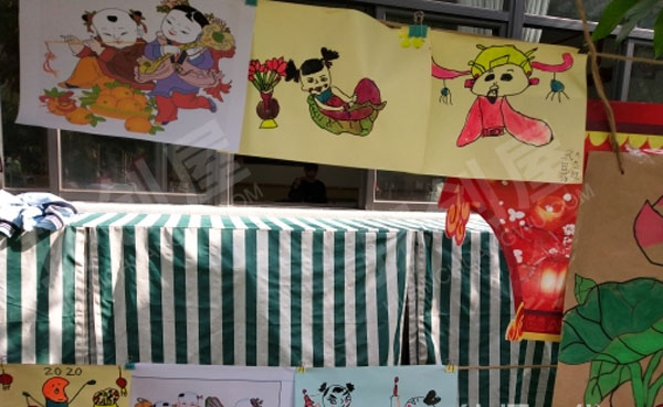 幼儿园户外新年到庙会图片