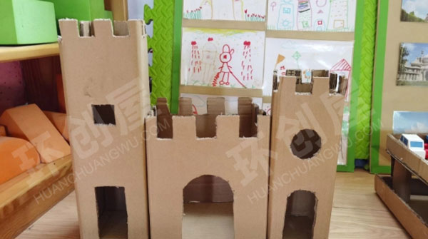 幼儿园建构区环创材料投放图片