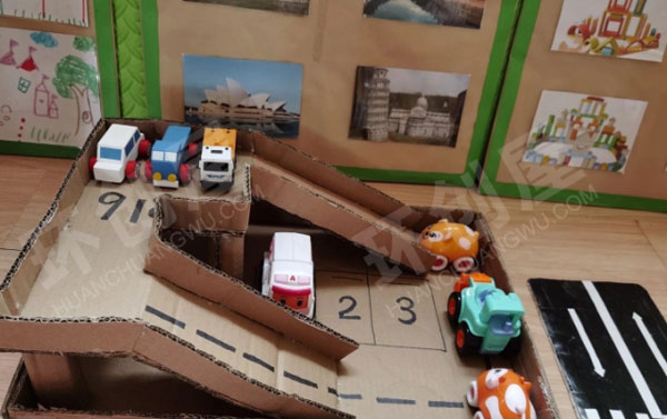 幼儿园建构区环创材料投放图片