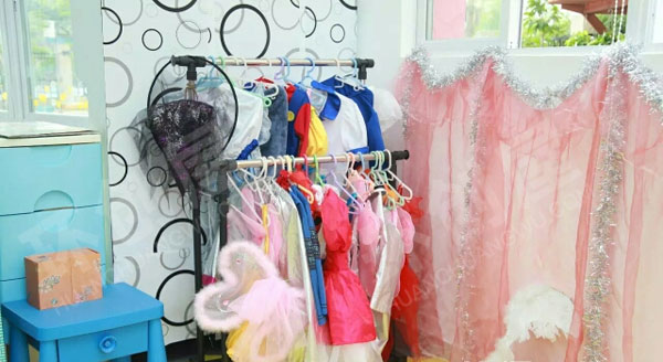 幼儿园表演区服装道具图片