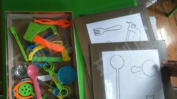 幼儿园自制玩教具益智区环创图片