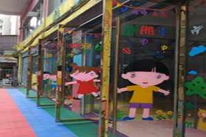幼儿园门窗玻璃大门卡通贴画图片8张