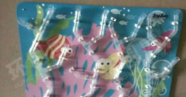 幼儿园科学区神奇的管子图片