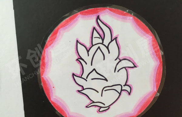 幼儿园水果与线描墙面布置图片