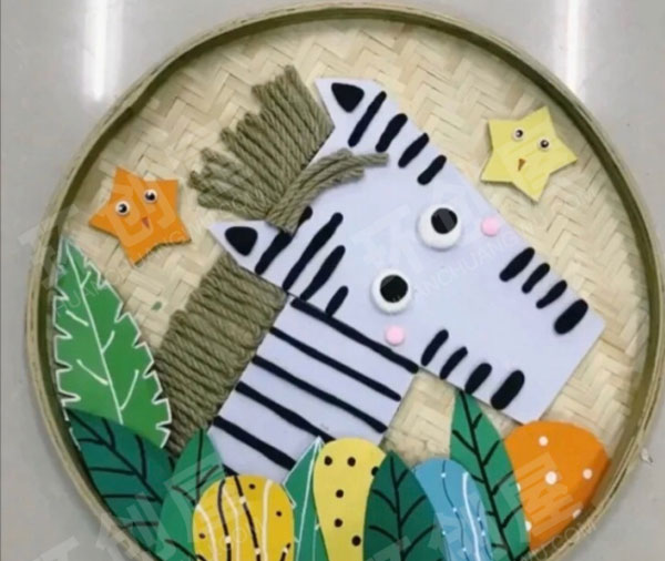 幼儿园手工作竹编动物墙面布置图片