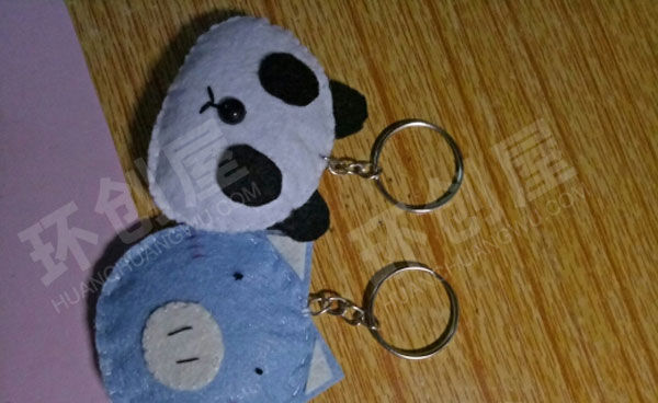 幼儿园手工不织布钥匙圈挂饰图片