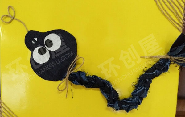 幼儿园废物利用布手工卡通动物挂饰图片