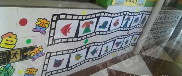 幼儿园走廊作品展示墙图片