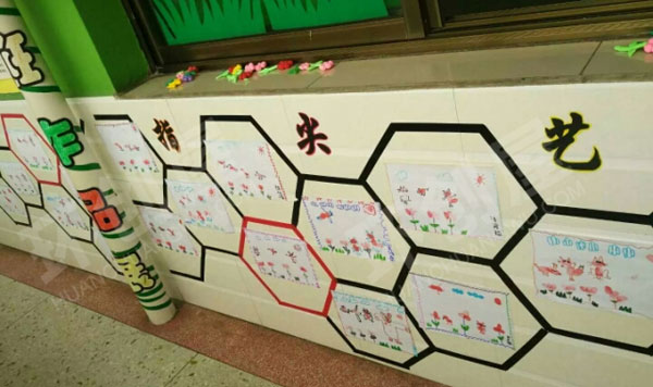 幼儿园走廊作品展示墙图片