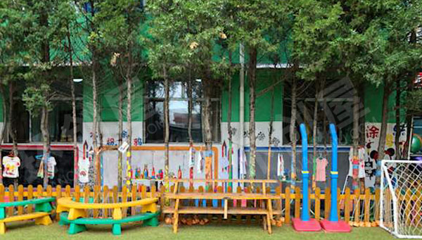 幼儿园户外阳光运动器材图片