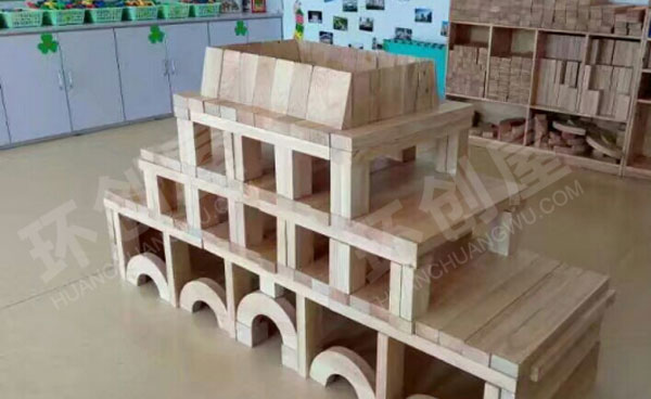 幼儿园建构区积木搭建名胜古迹图片