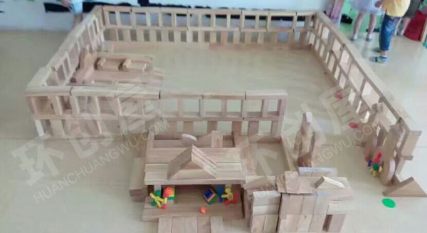幼儿园建构区积木搭建名胜古迹图片