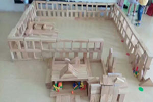 幼儿园建构区积木搭建名胜古迹图片6张