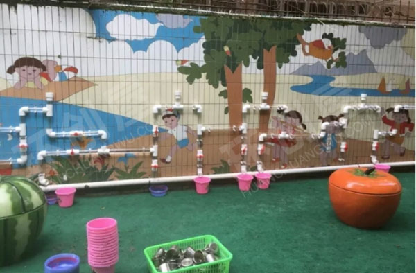 幼儿园科学区戏水管道图片