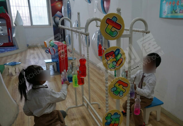 幼儿园自主游戏之科学馆图片
