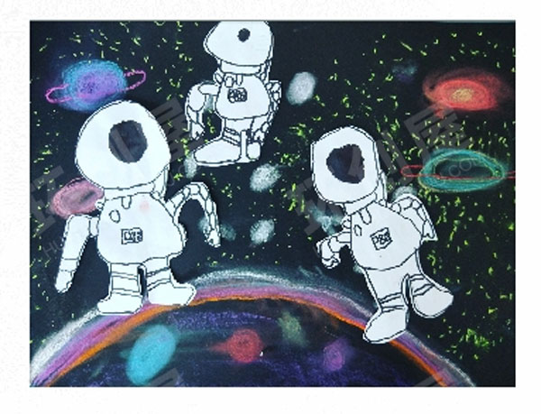 幼儿园宇航员剪贴画作品展示图片