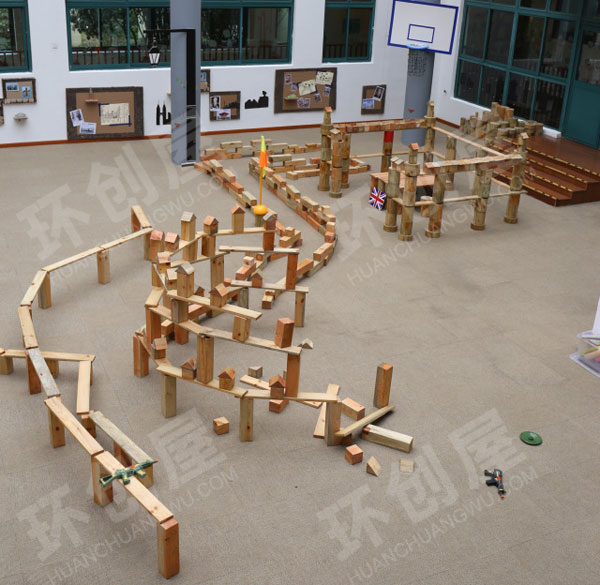 幼儿园大型场地建构区优秀作品图片