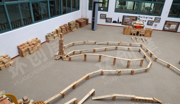 幼儿园大型场地建构区优秀作品图片