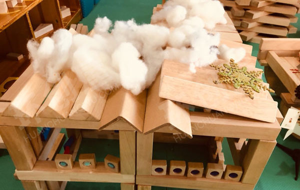 幼儿园建构区圣诞节建构图片